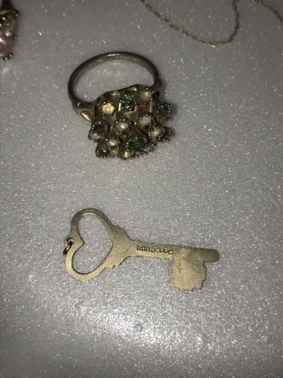 gold jewelry - Thumbnail 3