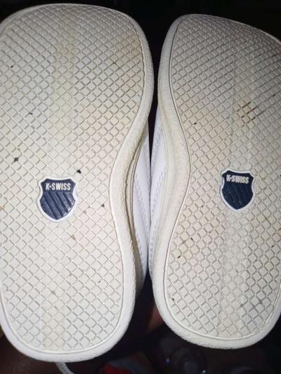toddler size 6 KSwiss tennis shoes - Thumbnail 3