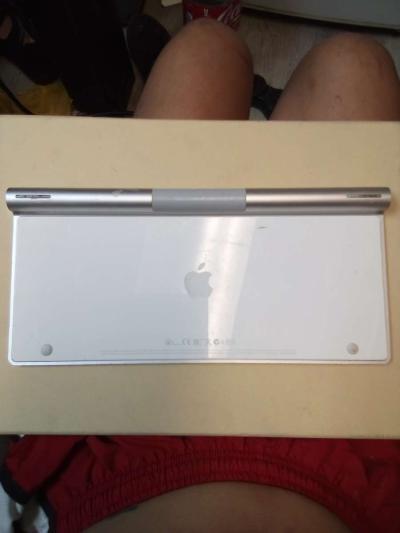 iPad wireless keyboard - Thumbnail 3
