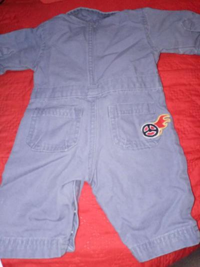 Old Navy baby infant 0 to 3 mo old unisex - Thumbnail 2