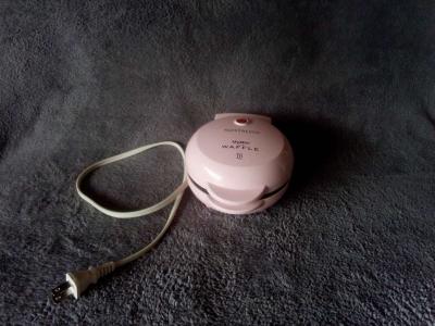 Mini Waffle Maker - Thumbnail 4