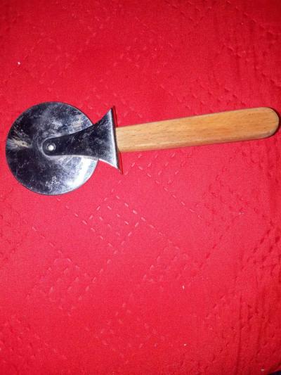 vintage State Farm Pizza  cookie cutter and wooden handle pa - Thumbnail 3