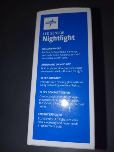 Medline LED sensor nightlight two lights in one box - Thumbnail 3