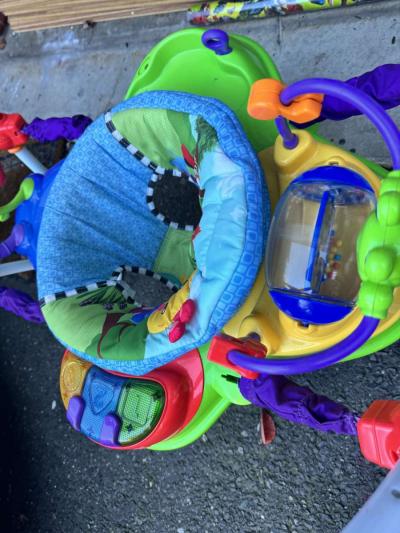 Einstein baby entertainment center and - Thumbnail 4