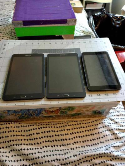 Laptop Tablets with Everything - Thumbnail 2