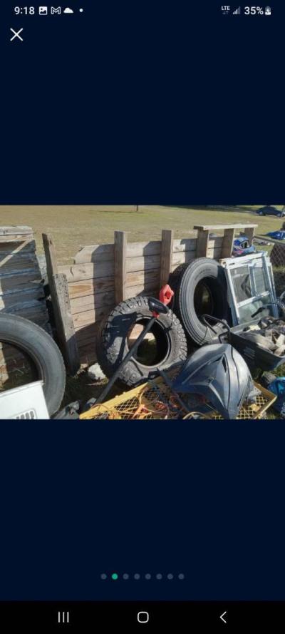 295 75 22 5 11 R 22 5 11 R 24 5 Tractor Trailer Tires - Thumbnail 2