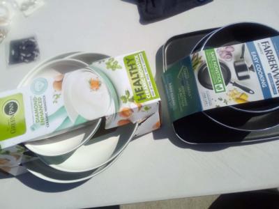 non stick pans - Thumbnail 2