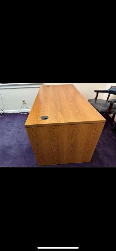 hon desk - Thumbnail 3