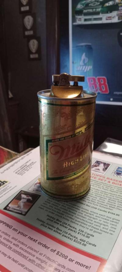 Miller beer can lighter vintage - Thumbnail 2