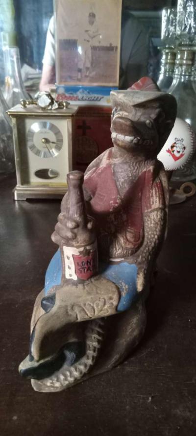 rare lonestar beer armadillo - Thumbnail 2