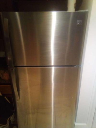 Kenmore Refrigerator - Thumbnail 2