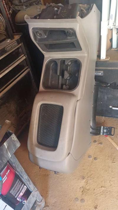 consola sentral Silverado Cadillac suburban GMC YUKON 1999 - Thumbnail 5