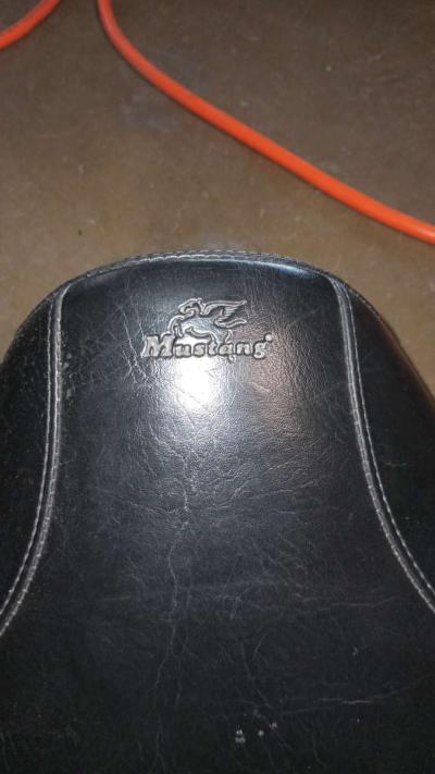 1995 to 2007 Kawasaki Vulcan motorcycle Mustang seat - Thumbnail 3