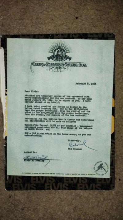 Elvis Presley items - Thumbnail 6