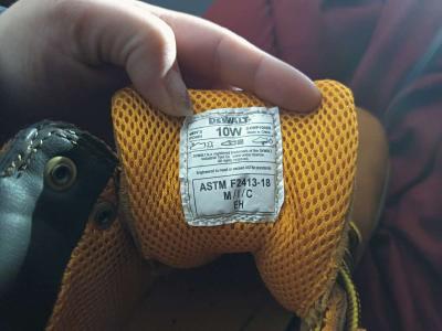 DeWalt Steel Toed boots - Thumbnail 3