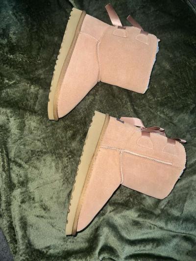 Winter Boots - Thumbnail 3