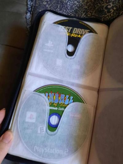 Lot of 31 PS1 Games and 1 PS2 Game  Pickup SOUTHMONT NC - Thumbnail 4