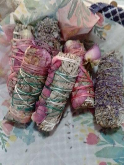 Rose smudging sage stick - Thumbnail 2