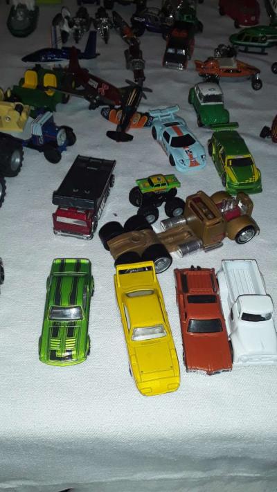 hotwheels - Thumbnail 2