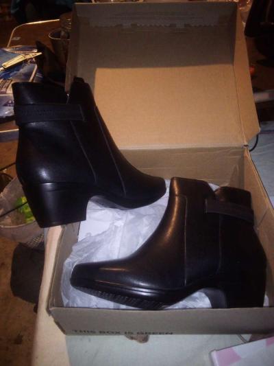 Emily Holly Black Leather - Thumbnail 2
