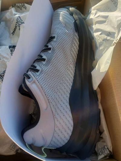 The North Face Womens Vectiv fastpack futurelight shoes 10 - Fairfield, California