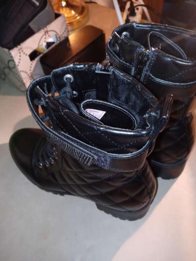 Juicy Couture Womens Opal Black Quilted Combat Boots 8half - Thumbnail 3