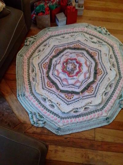 beautiful mandala throw blanket - Thumbnail 6