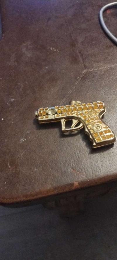 2pac iced out gold pendant - Thumbnail 3