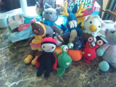 custom knitted dolls - Thumbnail 4