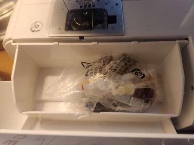 Singer Curly 8763 Zig Zag Sewing Machine - Thumbnail 2