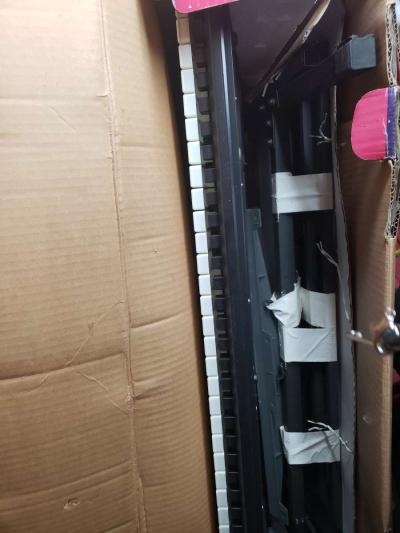 Casio KeyBoard - Thumbnail 3