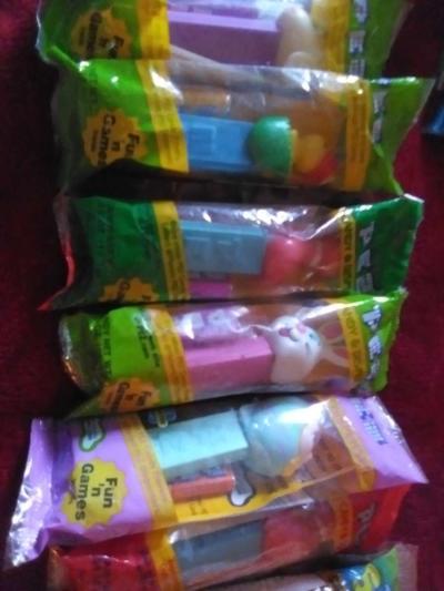 vintage pee candy dispensers - Thumbnail 3