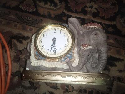 Elephant Clock - Thumbnail 2