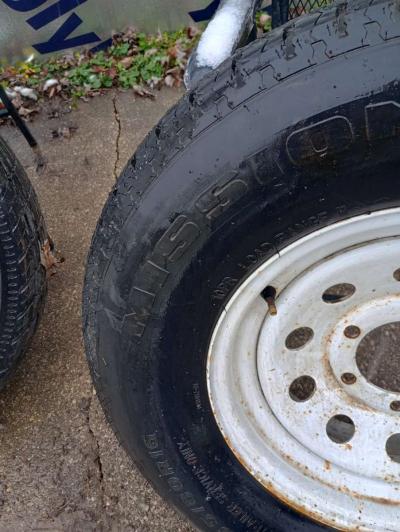 two trailer tires 16 inch - Thumbnail 6