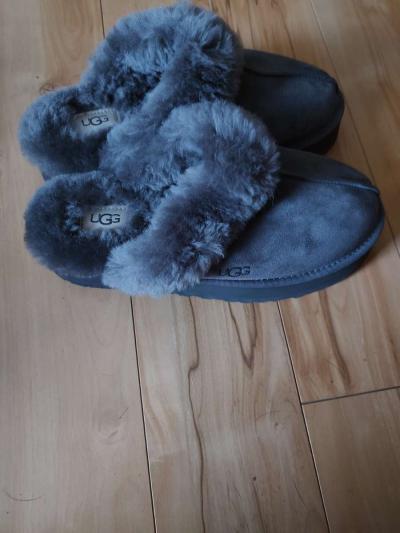 UGG Shoes - Thumbnail 2