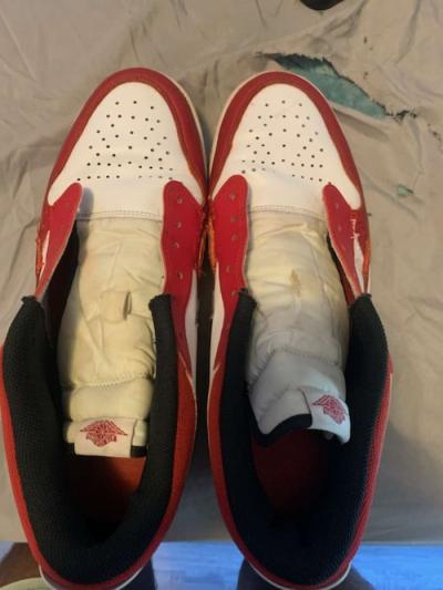 Nike shoes - Thumbnail 2