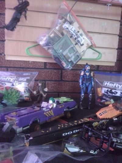 LEGO sets figurens and toys and collectibles - Thumbnail 4