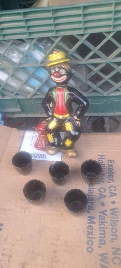 1950s black Americana hobo decanter with 5 shot glasses - Tulare, California