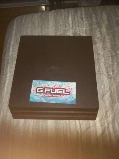 ps4 pro 2tb of storage - Thumbnail 2