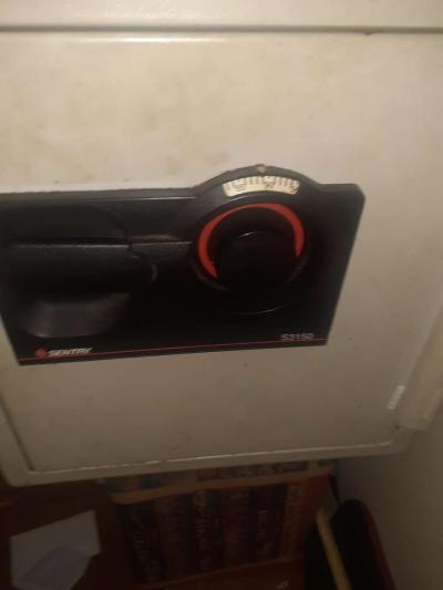 Combination Safe - Thumbnail 4