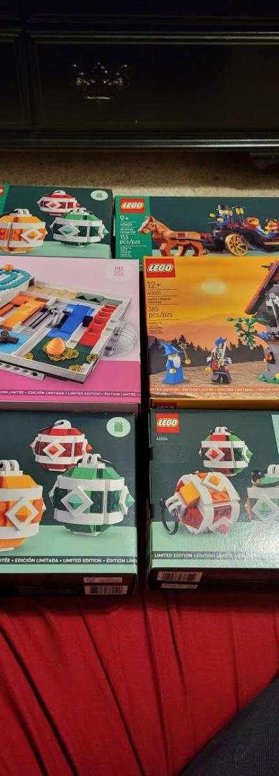9 lego set new and open - Chandler, Arizona