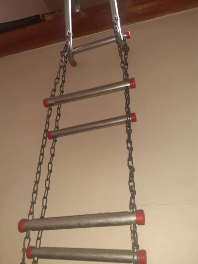 Portable Ladder - Thumbnail 6