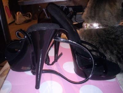 Pleaser SULTRY 638 Wrap Around Knotted Strap Sandal - Thumbnail 3