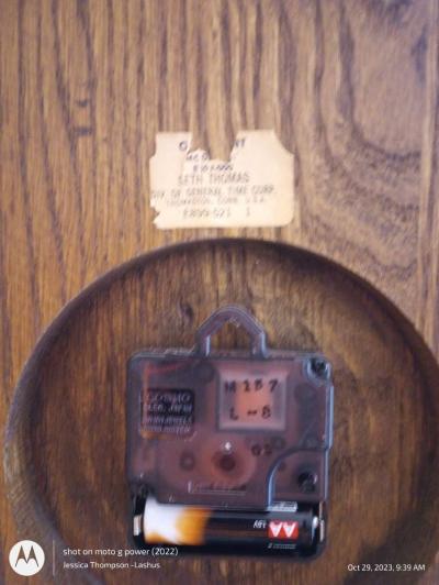 Seth Thomas original clock works - Thumbnail 3