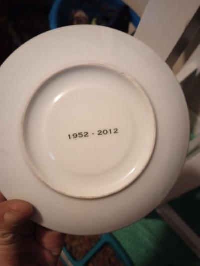 ANTIQUE TEA CUP AND PLATE OF QUEEN DIAMOND JUBILEE 25 OBO - Thumbnail 2