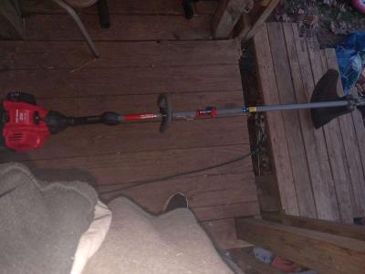 Craftsman ws2200 25cc weed eater - Thumbnail 2