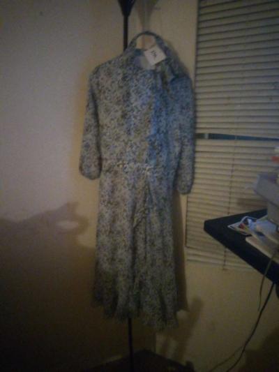 I Dont any clothes - Thumbnail 2