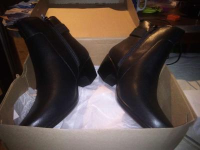 Emily Holly Black Leather - Thumbnail 4