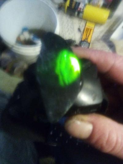authentic Washington State Jade - Thumbnail 2