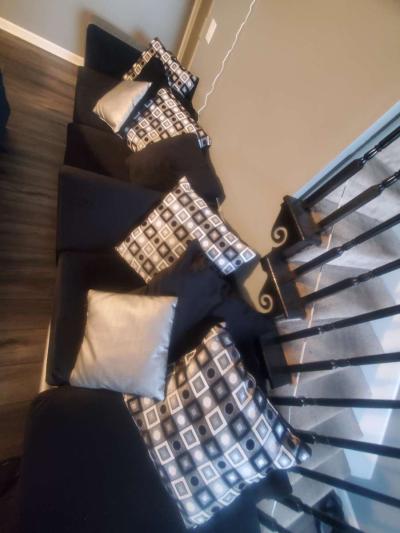 Linzy chaise sofa 110 in wide - High Point, North Carolina